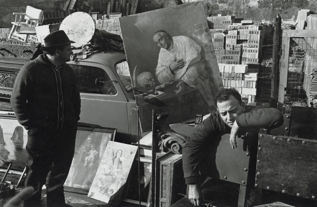 LEE FRIEDLANDER - Rome, 1964: Artist: Lee Friedlander Title: Rome, 1964 Medium: Photo Litho, 1989, USA Dimensions: 9.35x6.15" Description: Heat Wax Mounted on 11x14" Conservation Board Artist Bio: Lee Friedlander (1934) is an Ame