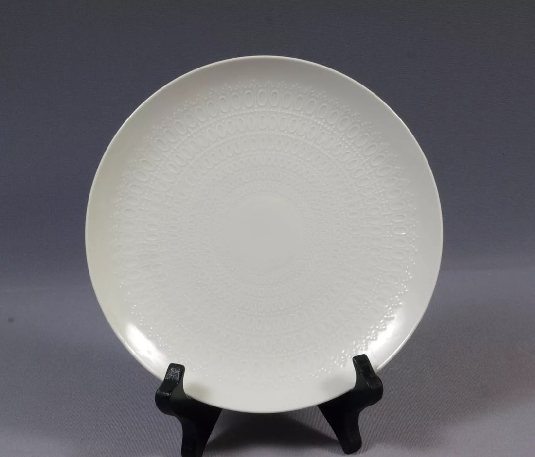 ROSENTHAL Romance SALAD Plate White Embossed Ovals B Wiinblad Germany 7 5/8": This is a very rare and absolutely stunning Luncheon/Salad Plate from the famous ROSENTHAL Romance collection, made in Germany. The pattern was designed by Bjorn Wiinblad, and it is no longer in produ