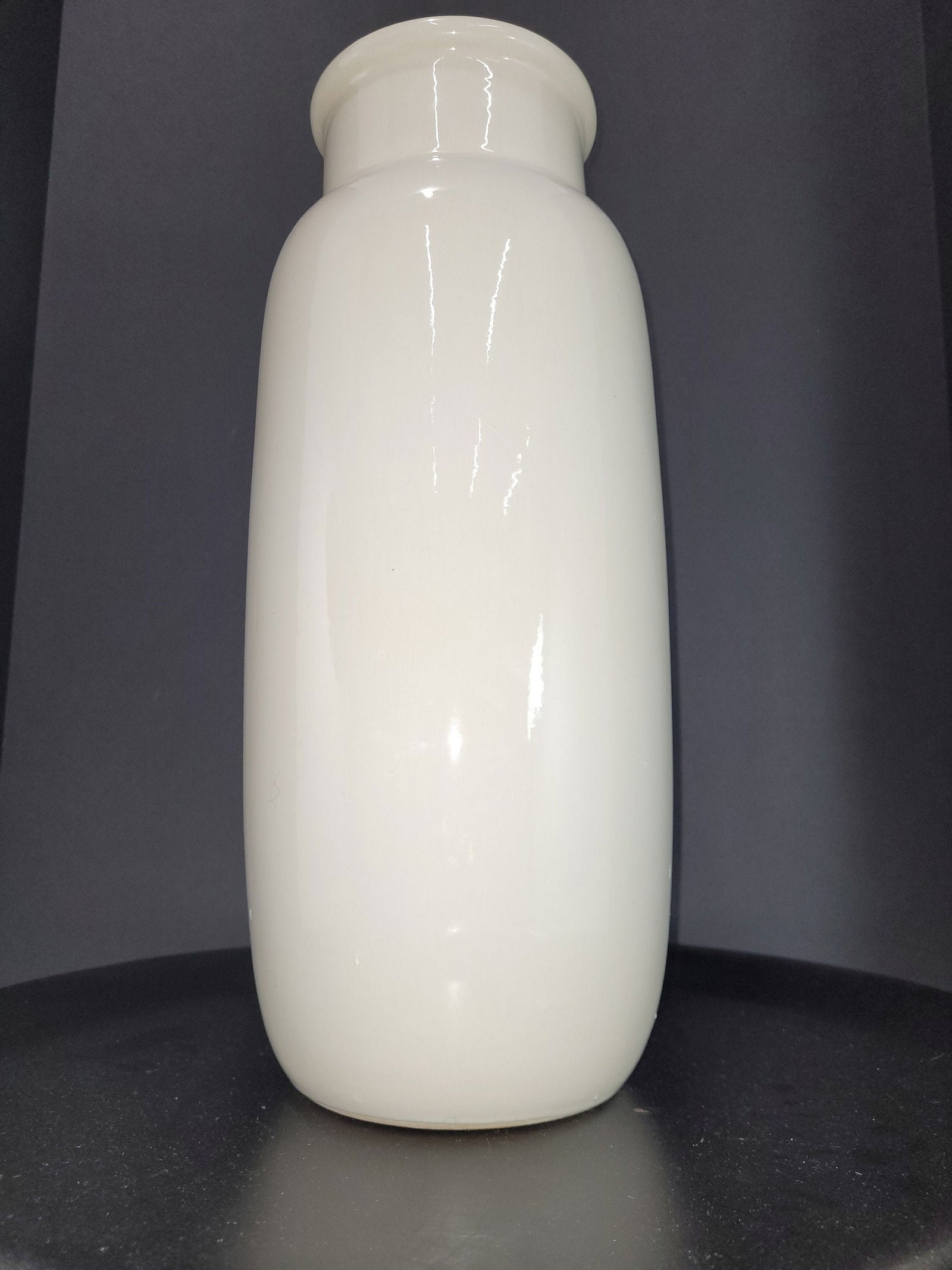 Mid century modern white scheurick keramik w germany vase art pottery: Vintage from the 1950s Materials: Pottery, Clay, Ceramic Width: 6 inches Height: 16 inches Depth: 6 inches "Vintage Scheurich Keramik West German White Vase Mid Century Modern Art Pottery Nice vase in