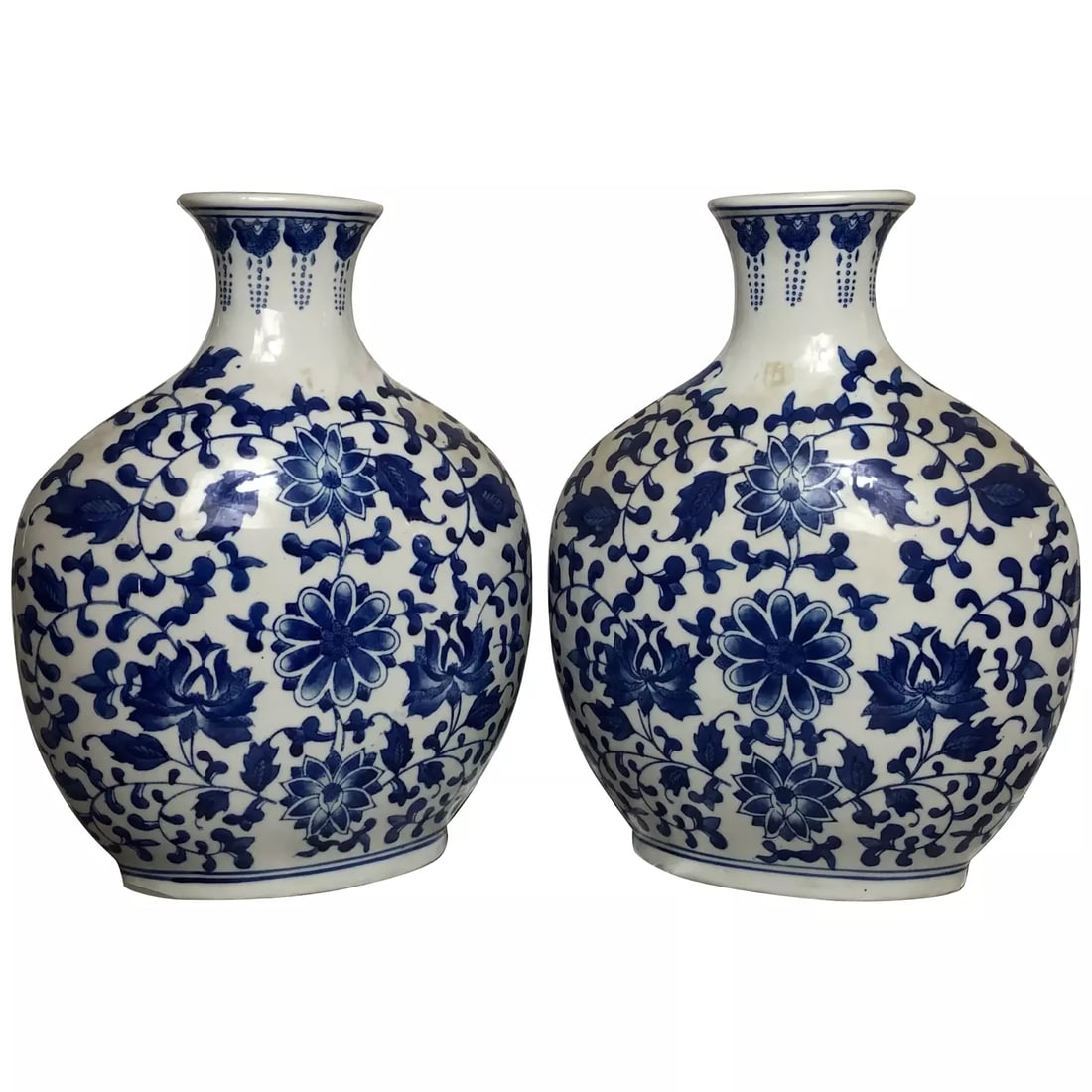 Pair Decorative Chinese Nanking Style Porcelain Blue & White Flask Vases: Pair Fine 20th Century Chinese Nanking Style Porcelain Blue & White Flask Vases Pair Vintage Superb Decorative Chinese Lotus Leaf In The Nanking Style Porcelain Blue & White Signed Flask Vases. Heavy