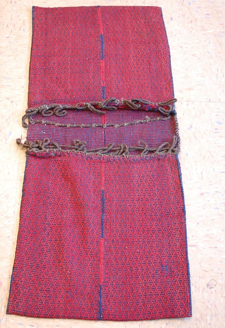 TURKOMAN BAG RUG 1.8x3.10: Title: TURKOMAN BAG RUG 1.8x3.10 Description: ANTIQUE HIGHLY DETAILED TURKOMAN HORSE CARGO FUNCTIONAL SOUZANI BAG with size of 1' 8" x 3' 10" Highly detailed design .........Condition is Perfect ....c