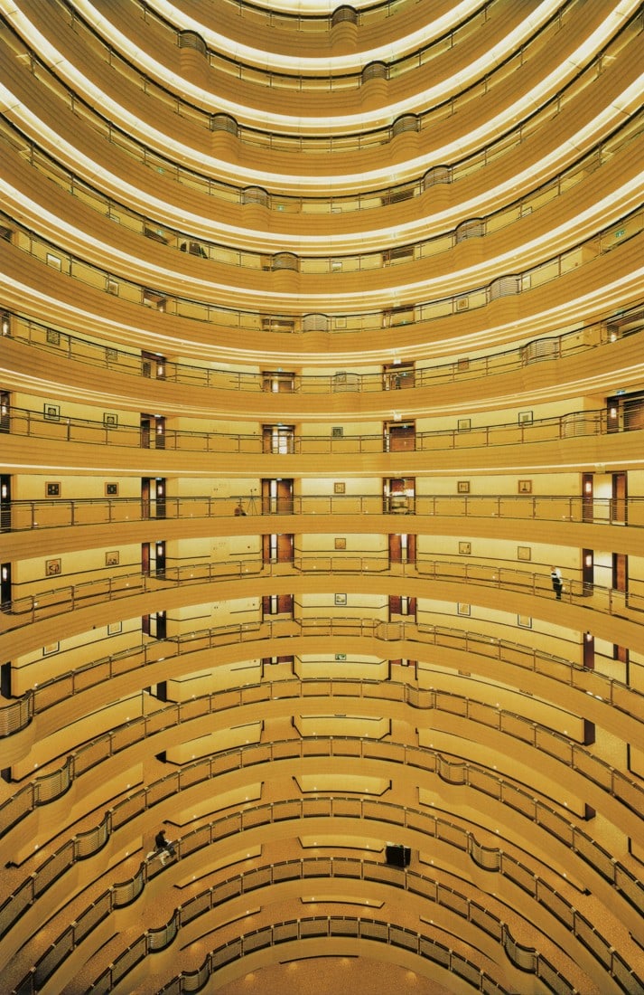ANDREAS GURSKY - Shanghai, 2000 (1 of 1)