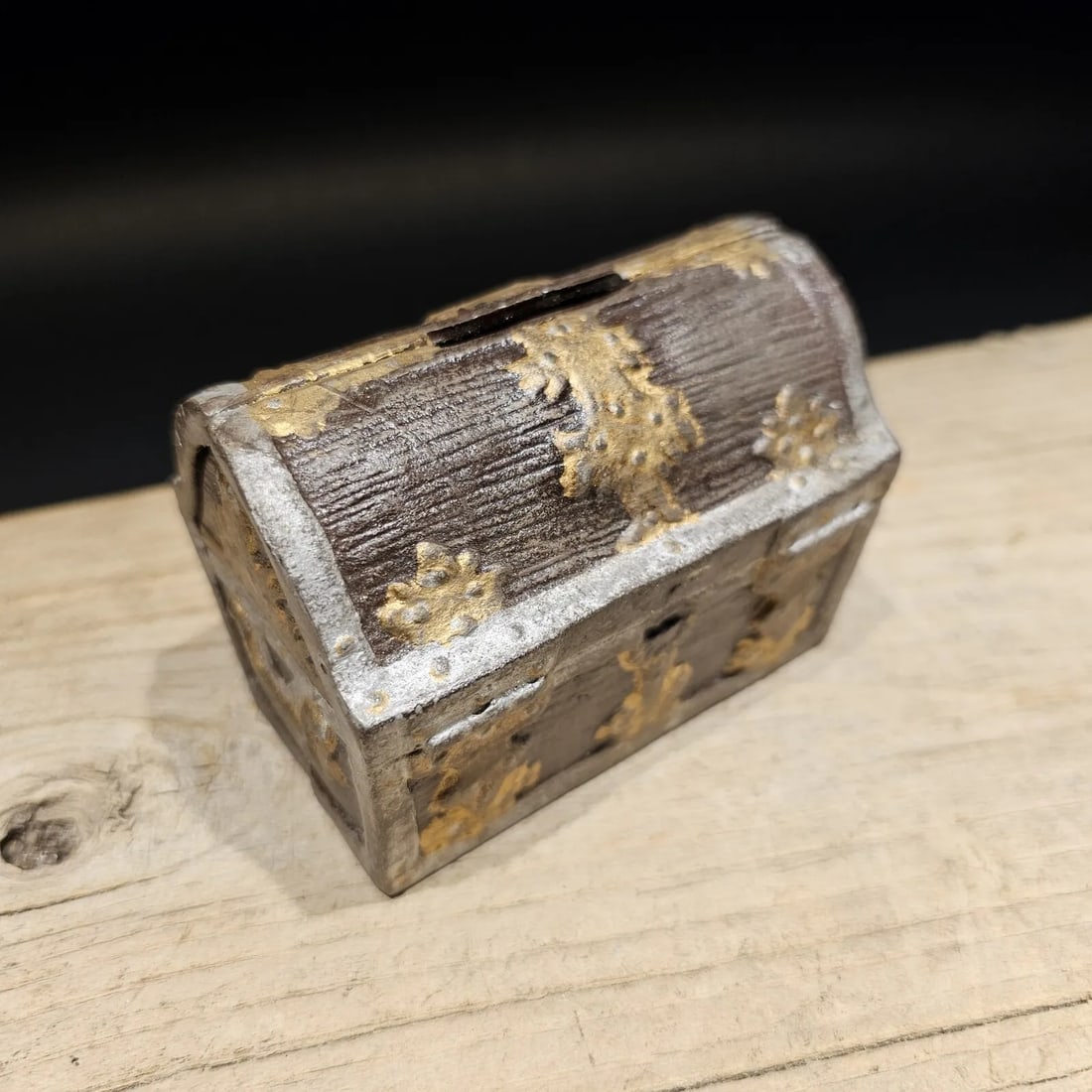 Cast Iron Miniature Treasure Chest Coin Bank (1 of 18)