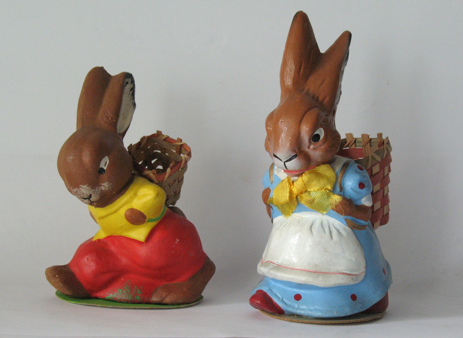 Vintage German rabbit candy containers. (1 of 4)