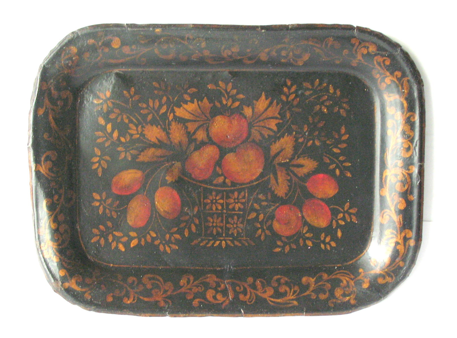 Antique New England toleware decorated tin tray. (1 of 3)