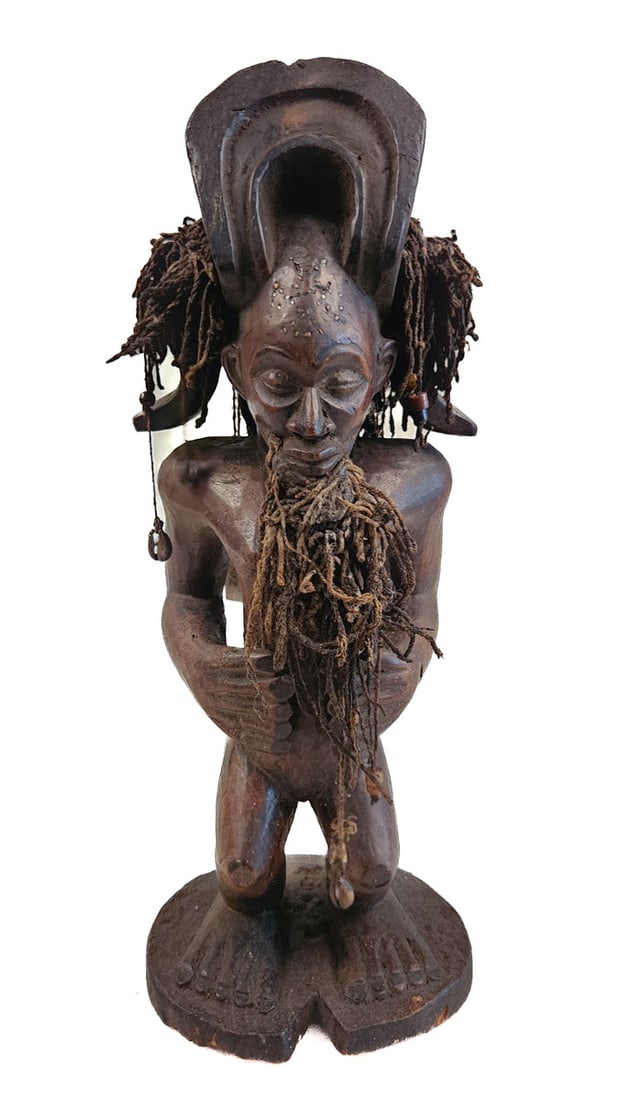 Tshibinda Figure - Wood - Chokwe - Congo (1 of 7)