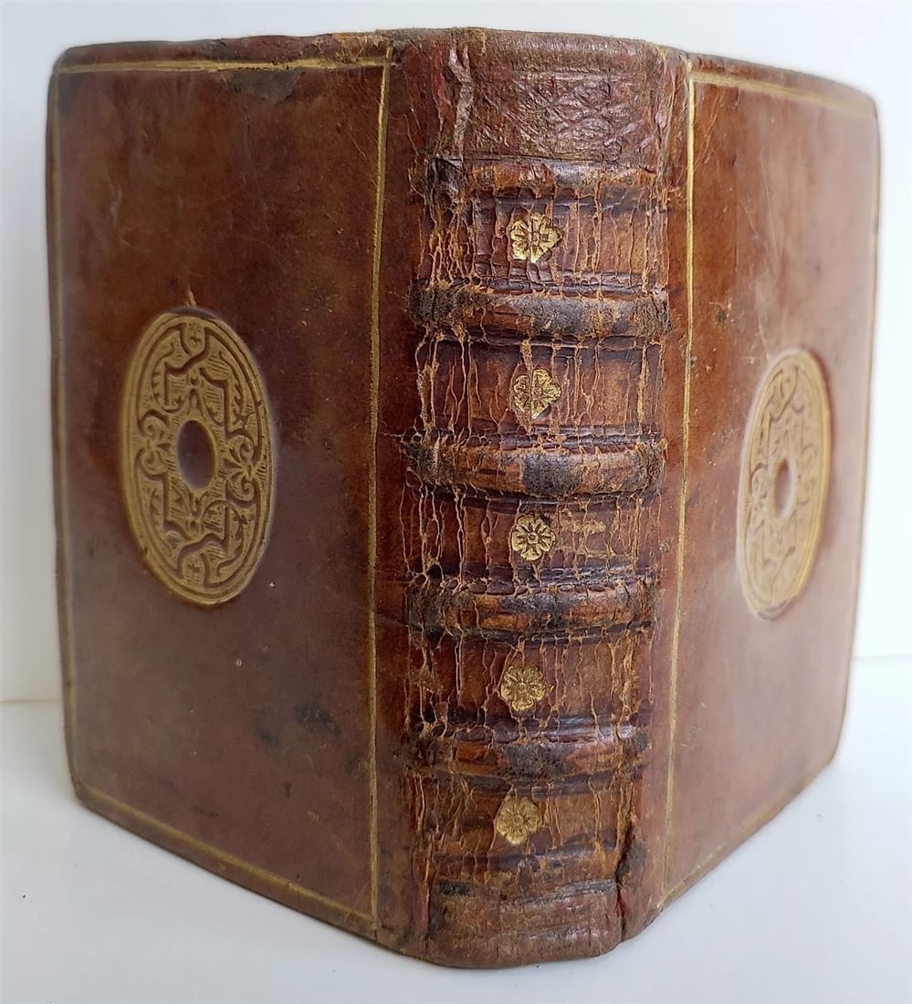 1565 HISTORY EX TROGI POMPEII by JUSTIN antique amazing original 16th c. binding (1 of 1)