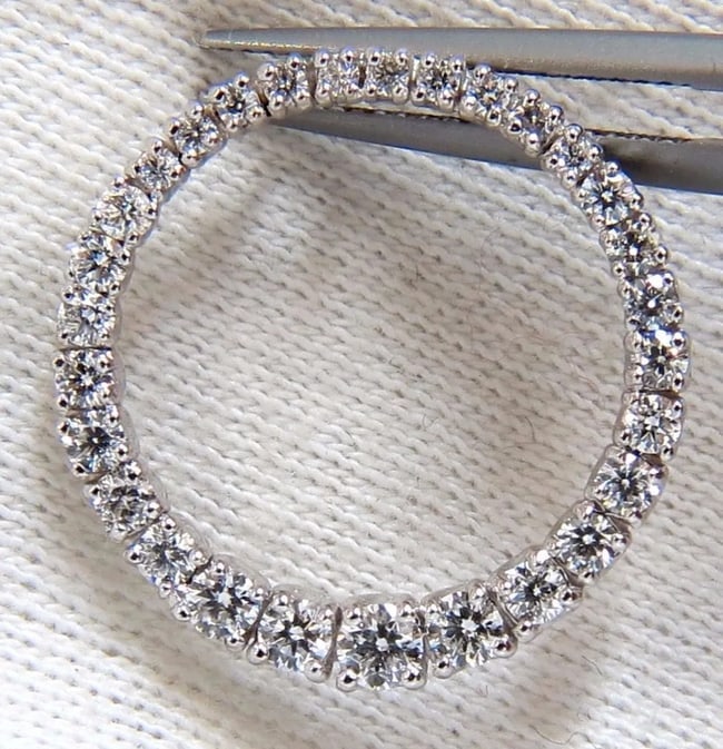 1.07ct. DIAMONDS GRADUATED CIRCLE DIAMOND PENDANT 14KT G/VS + (1 of 1)