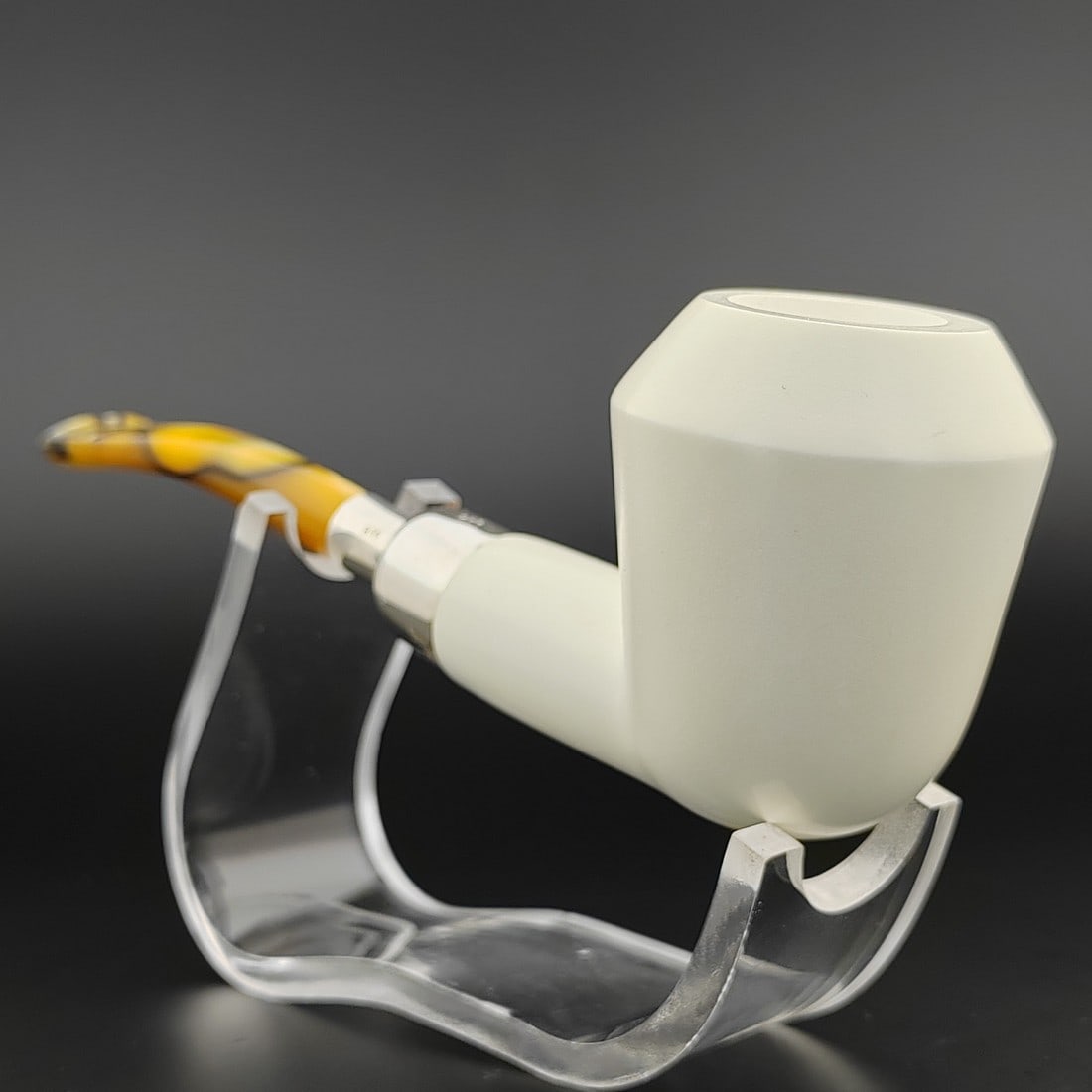 Classic Dublin Silver Spigot Meerschaum Pipe (1 of 10)