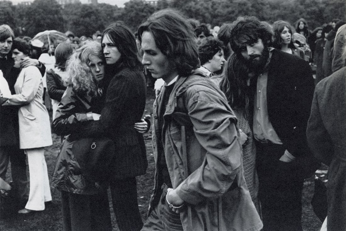 EDOUARD BOUBAT - Young People in Hyde Park, 1970: Artist: Edouard Boubat Title: Young People in Hyde Park, London, 1970 Medium: Sheet Fed Gravure, 1973, Switzerland Dimensions: 8.45x5.65" Description: Heat Wax Mounted on 8.5x11" Conservation Board Ar