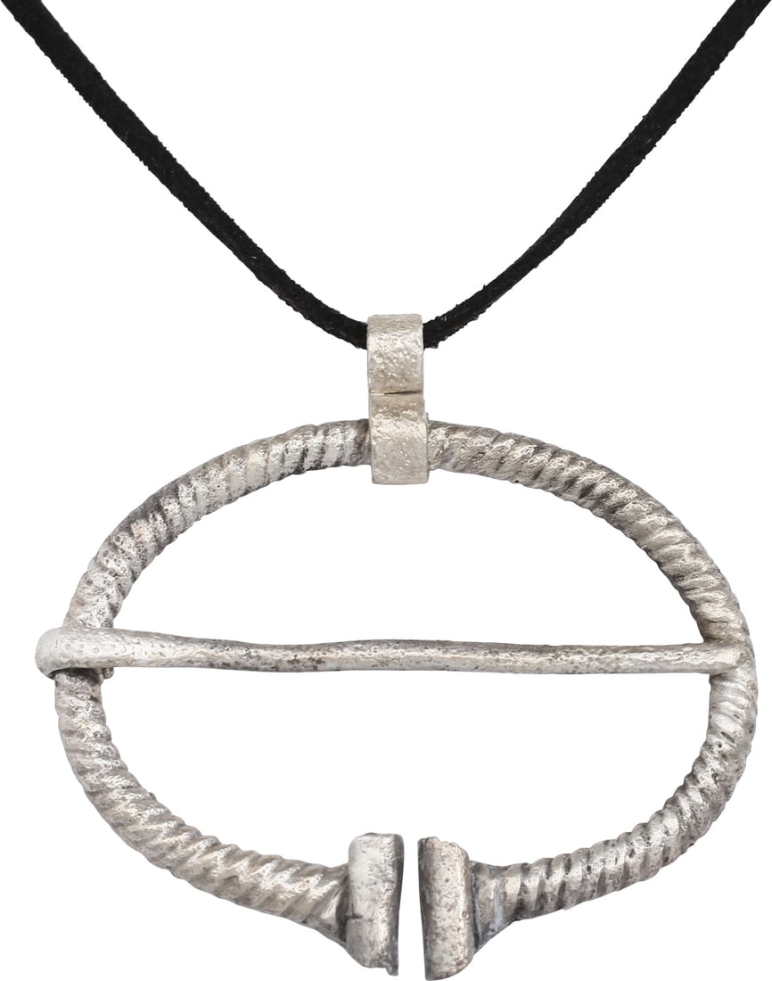 VIKING PROTECTIVE BROOCH 850-1050 AD (1 of 4)