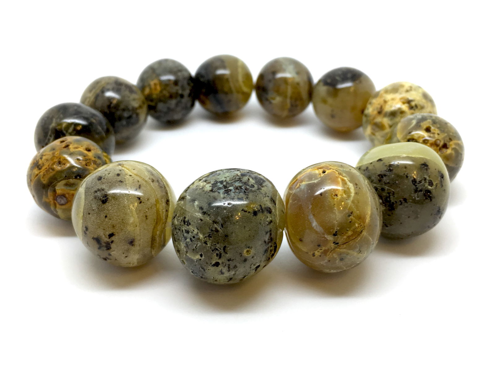 Beautiful Vintage Amber Bracelet made from Round Amber beads (1 of 10)