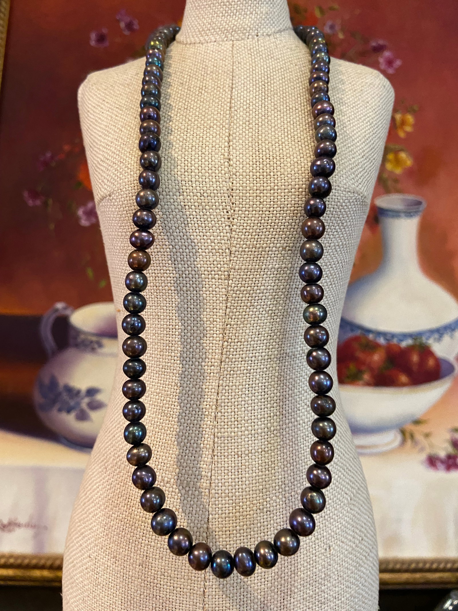 6.5-7mm Tahitian Peacock Black Pearl Necklace: Title: 6.5-7mm Tahitian Peacock Black Pearl Necklace Description: Indulge in the allure of our 6.5-7mm Tahitian Natural Black Pearl Necklace. Each pearl boasts a mesmerizing array of colors, including