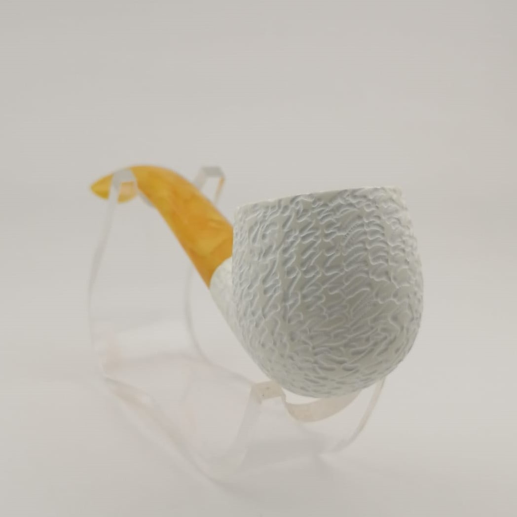 Classic Meerschaum Pipe: Title: Classic Meerschaum Pipe Materials: Meerschaum Dimension: 5.5 inch (14cm) Additional Information: Classic,Hand carved Meerschaum Pipe. Made in Turkey,Eskisehir by Meerschaum Carve Master.Best Qu