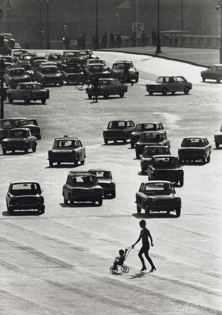 ROBERT DOISNEAU - The Pack, 1969 (1 of 1)