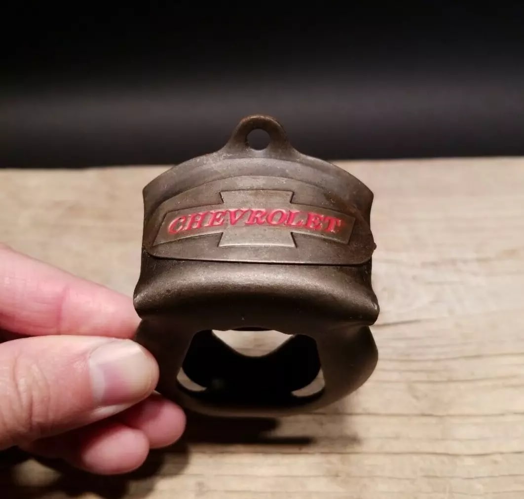 Chevy Chevrolet Beer Bottle Cap Opener (1 of 12)