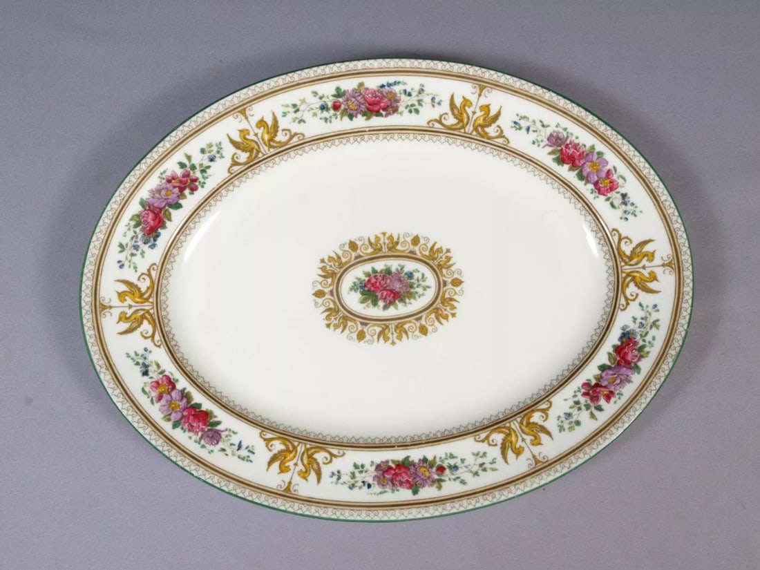 Wedgwood Columbia Oval Serving Meat Platter England Old mark (1 of 4)