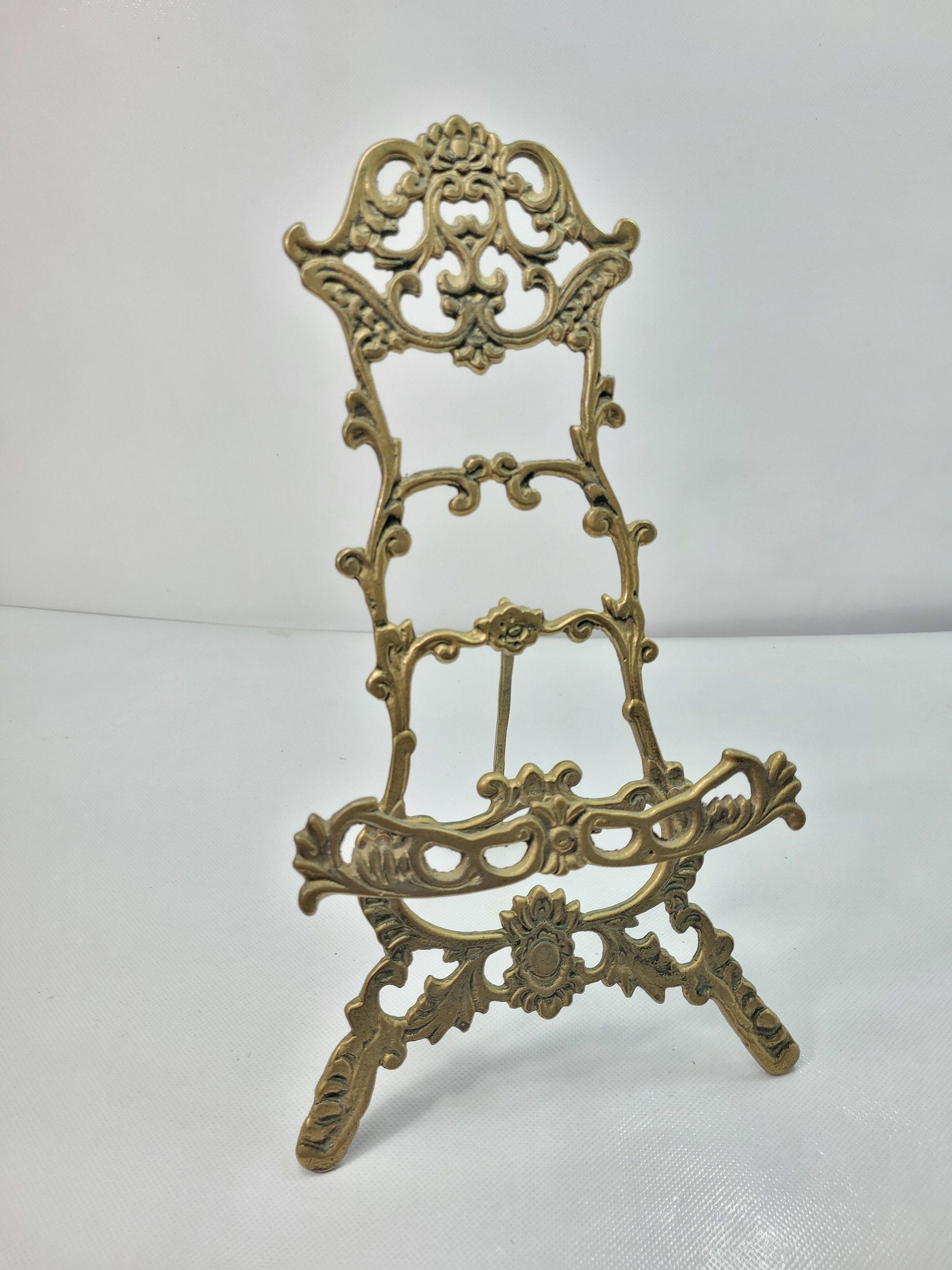 Vintage Gold Brass Easel Ornate Victorian Canvas Art Picture Book Plate Painting Display Table Top (1 of 7)