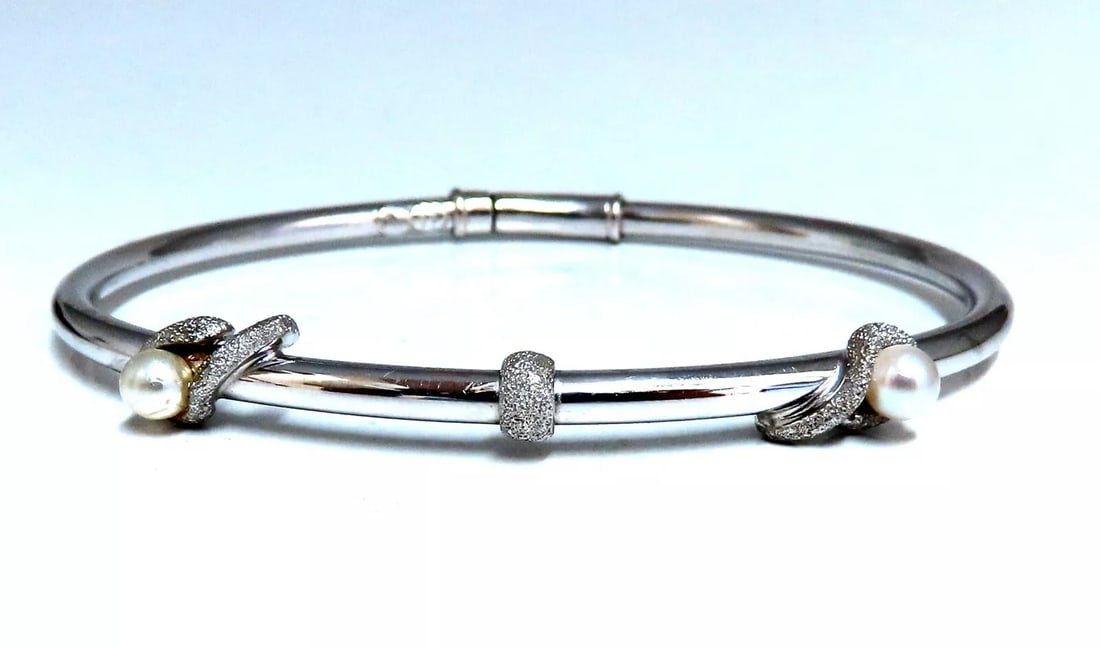 4mm South Seas Pearl Bangle Bracelet 18kt (1 of 7)