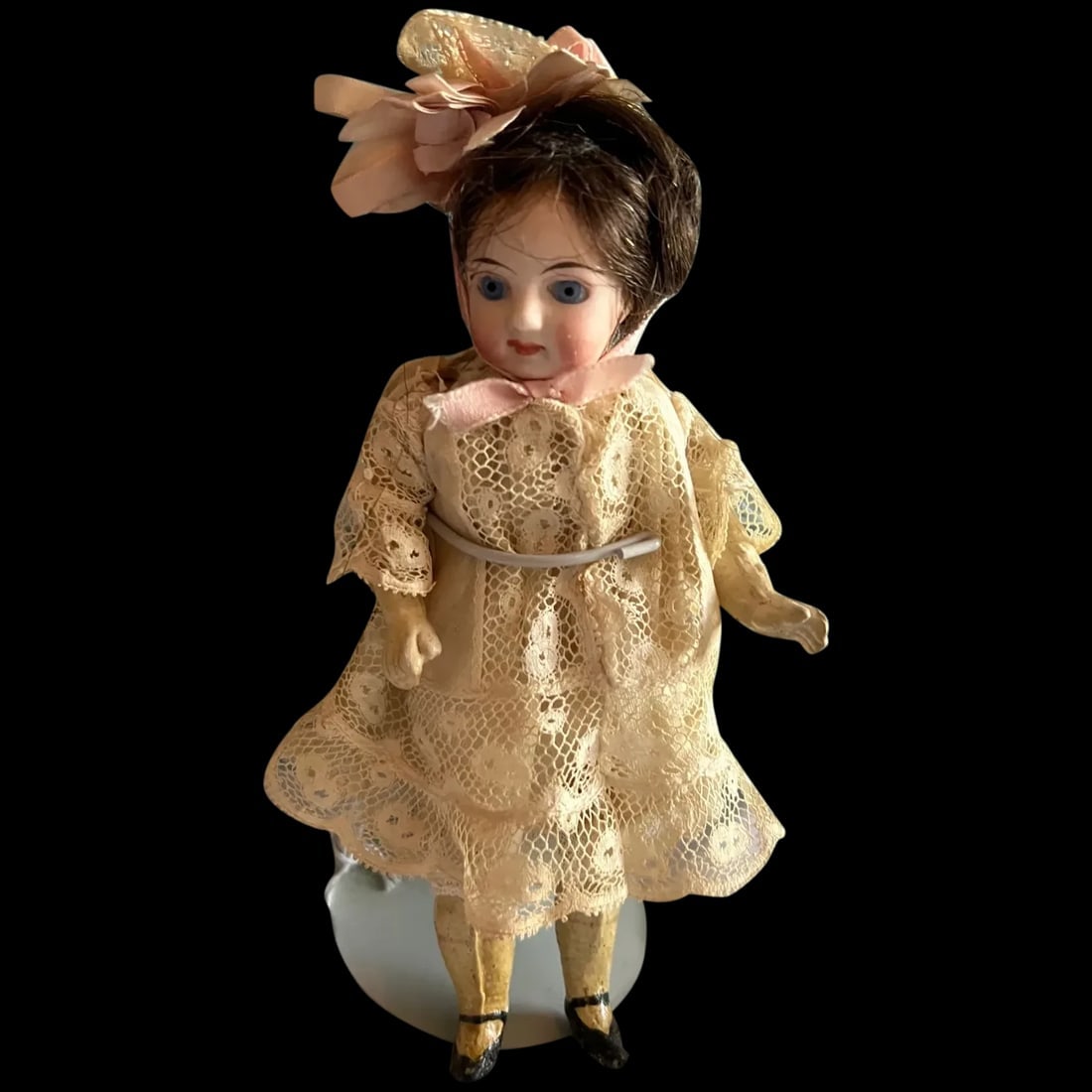 Antique Kühnlenz Gebrüder AG Miniature antique doll / German antique doll / 25-16 (1 of 4)