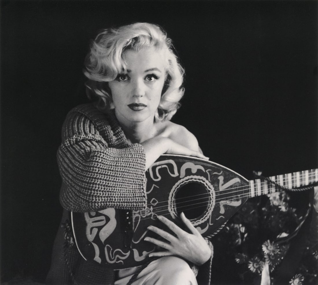 MILTON H. GREENE - Marilyn Monroe, Los Angeles, 1953: Artist: Milton H. Greene Title: Marilyn Monroe, Los Angeles, 1953 Medium: Photo Litho, 2008, China Dimensions: 11.2x9.95" Description: Heat Wax Mounted on 12x16" Conservation Board Milton Greene was a