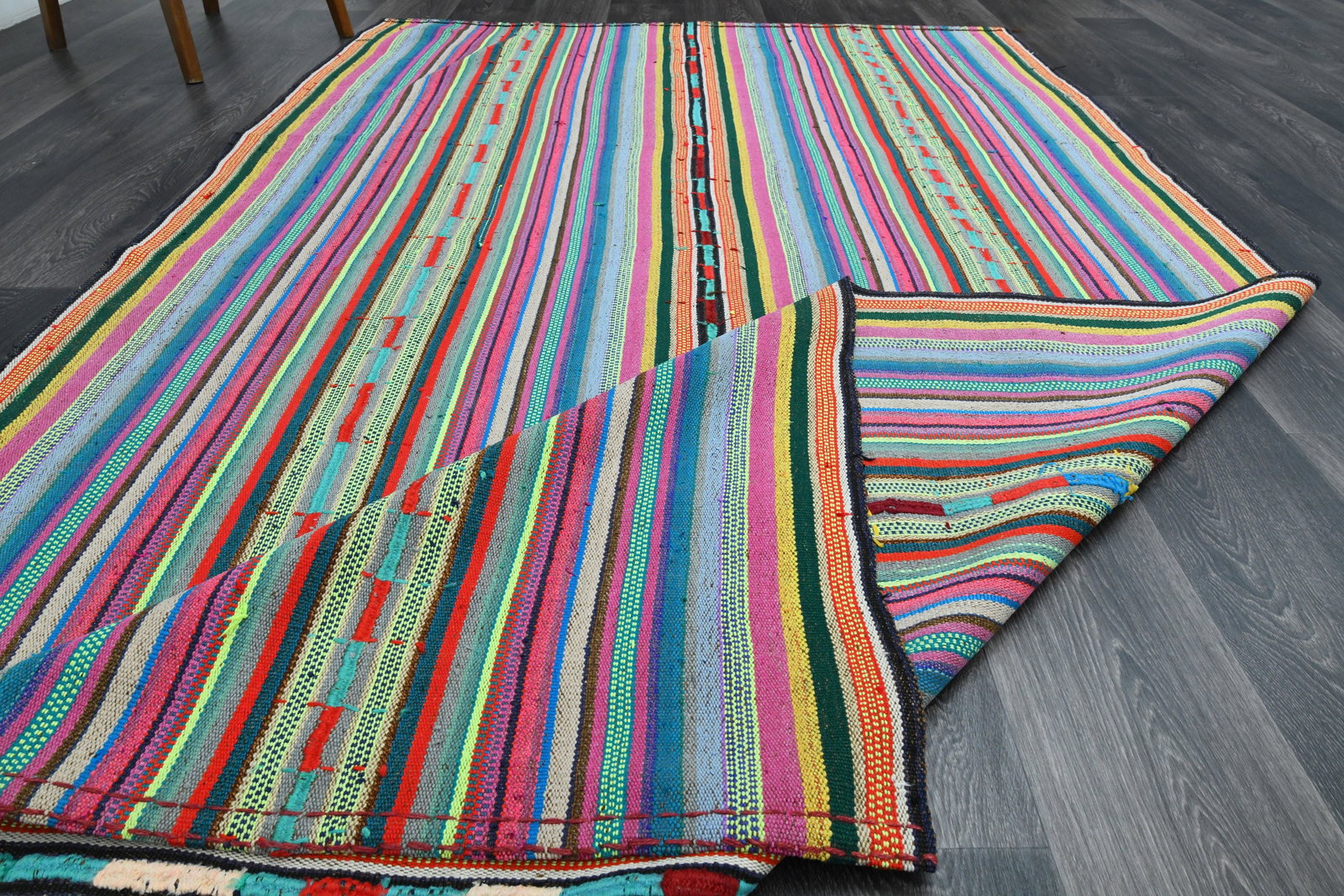 5.2x9.2 ft, TURKISH COLORFUL KILIM: Title: 5.2x9.2 ft, TURKISH COLORFUL KILIMOridign: Turkey Date/Period: 1960 - 1970 Materials: Wool and Cotton Size: Width: 5.2 feet Length: 9.2 feet Provenance: This Turkish one-of-a-kind Vintage Flatw