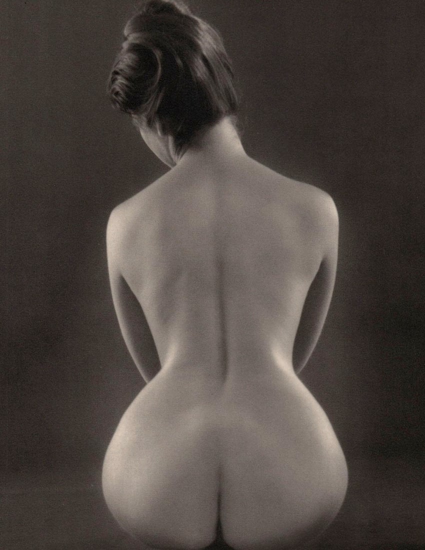 RUTH BERNHARD - Hourglass, 1971 (1 of 1)