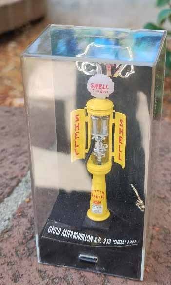 Shell Station scale model (not a toy.made in Portugal),c10.: Shell Station scale model (not a toy.made in Portugal),c10. Reserve: $15.00 Shipping: Domestic: Flat-rate of $15.00 to anywhere within the contiguous U.S. International: Flat rate of $28.00 Internatio