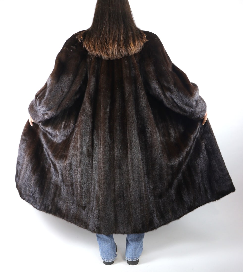 MAHOGANY FULL PELT MINK FUR COAT EU: XL; US: 20 (1 of 10)