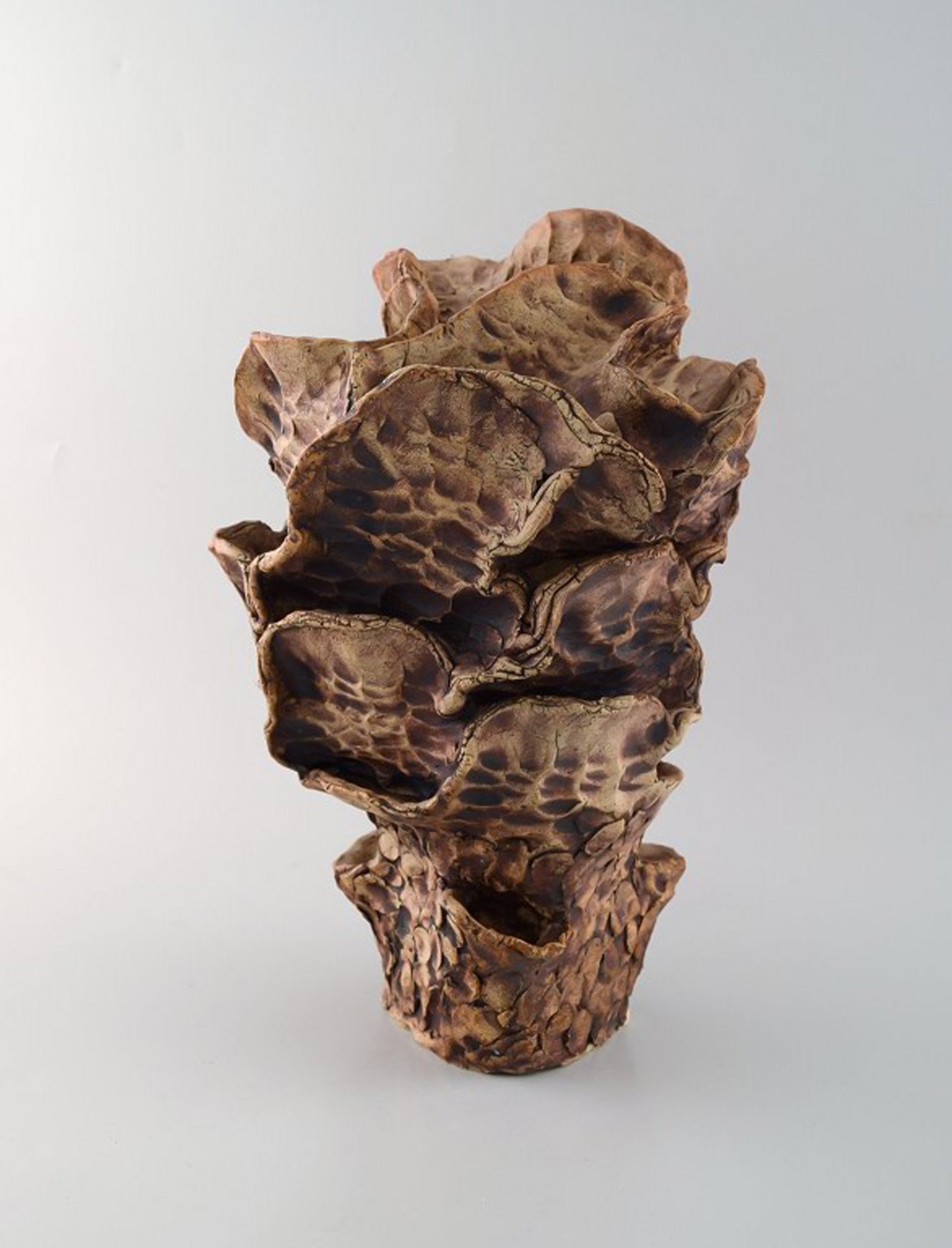 Ivy Lysdal, b. 1937. Danish ceramist and painter. Large unique vase in organic shape. glaze in earth (1 of 9)