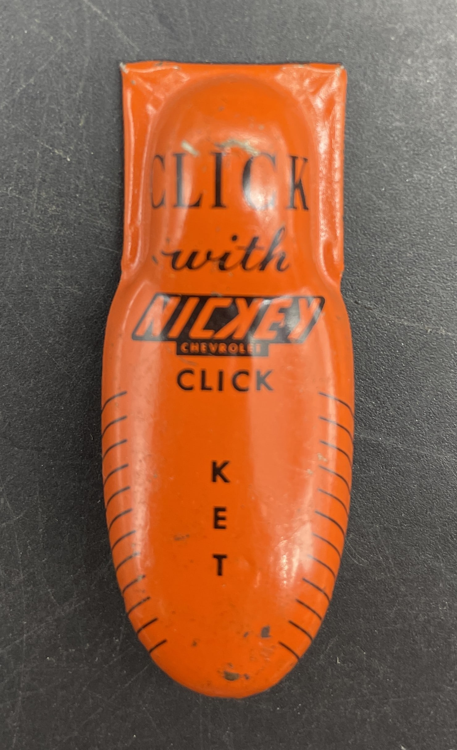 Vintage 1950s / 1960s Nickey Chevrolet Tin Dealership Advertising Clicker Toy (1 of 8)