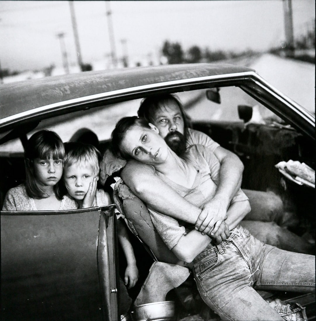 Mary Ellen Mark: Family Damm. Los Angeles, 1987: Artist: Mary Ellen Mark Title: Family Damm. Los Angeles, 1987 Date: 2008 Medium: High Quality Photo Lithograph Print with Copyright Mary Ellen Mark / Grazia Neri Printer Location: Printed in Italy - C