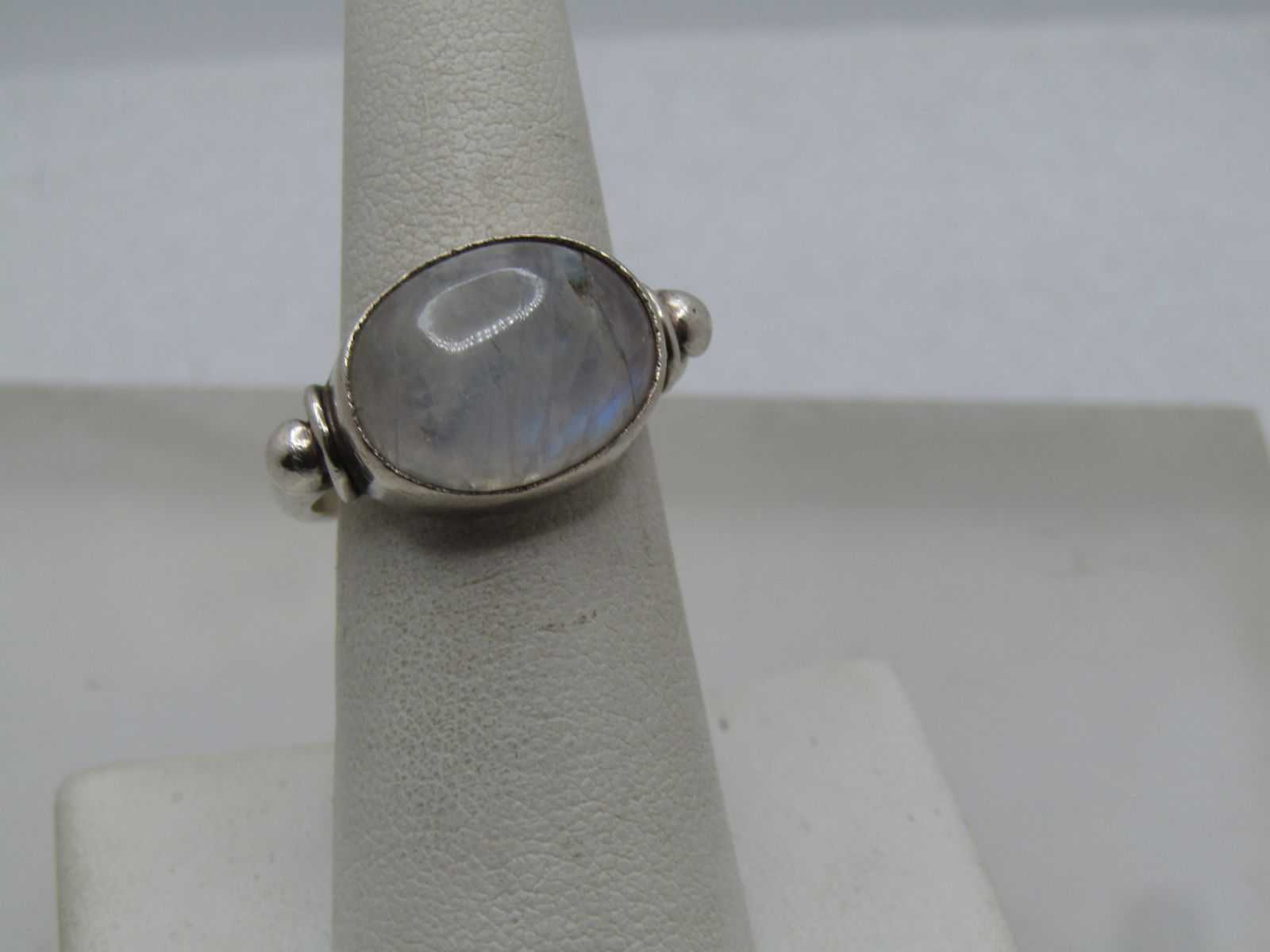 Vintage Sterling Moonstone Ring, Sz. 7, Boho, 1980's-1990's (1 of 8)
