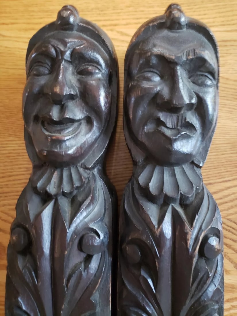 Arts crafts antique antique oak carved pediment chair part massive monk (1 of 3)