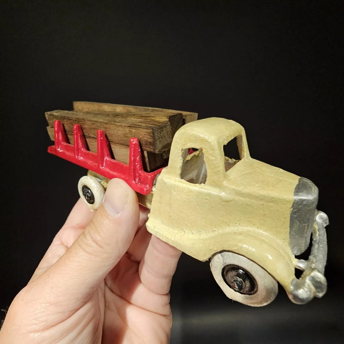 Cast Iron Truck Flat bed Car (1 of 20)