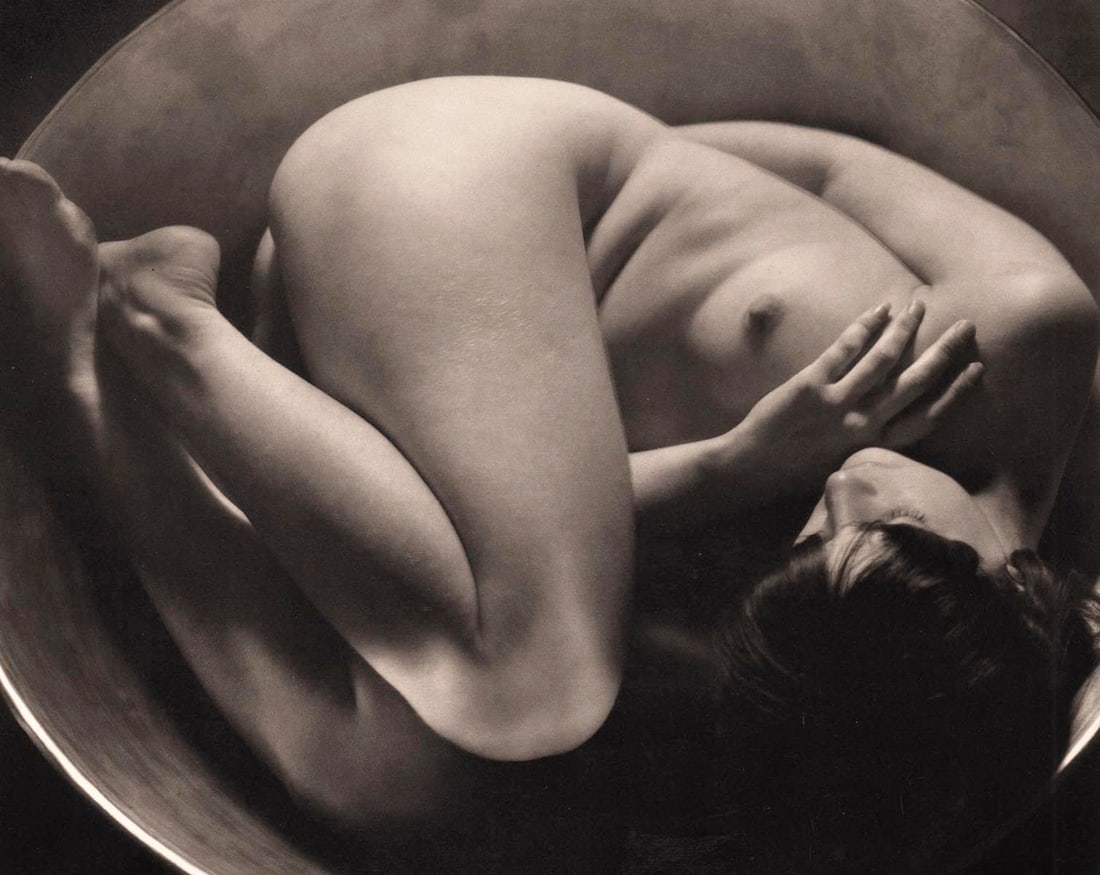 RUTH BERNHARD - Early Figure,1934 (1 of 1)