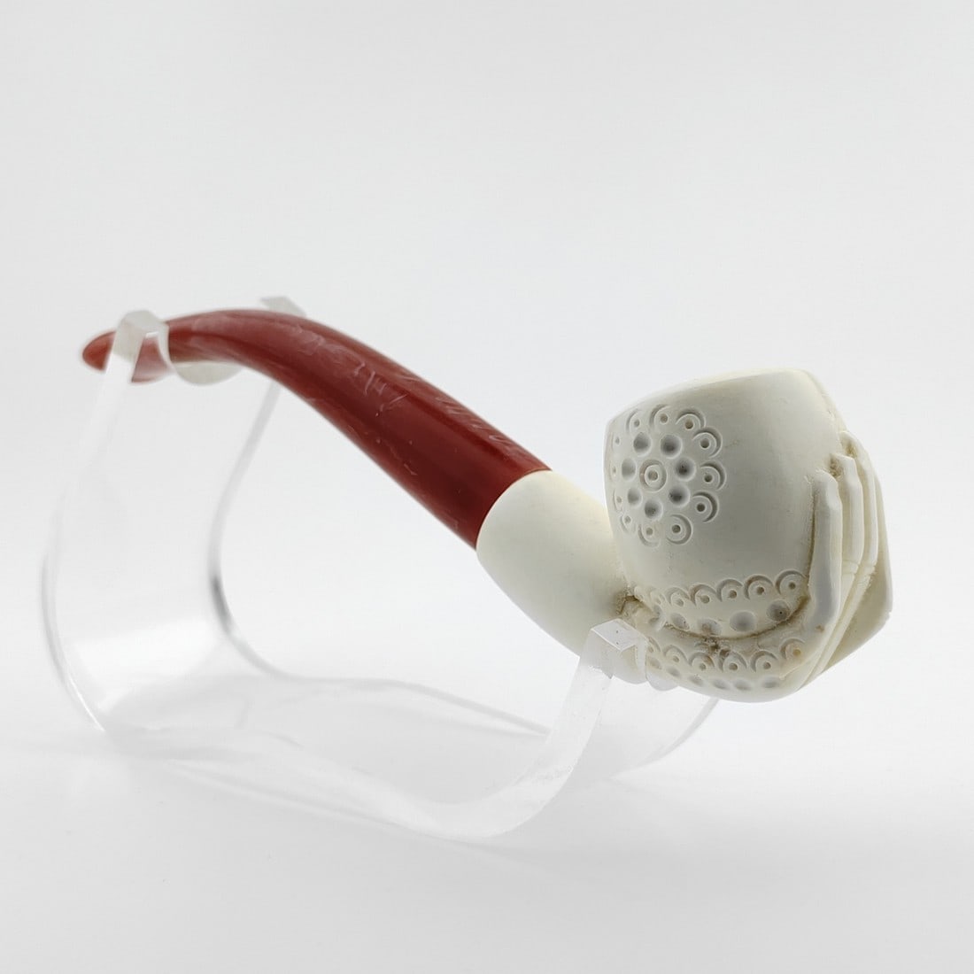 Bowl in Hand Meerschaum Pipe: Title: Bowl in Hand Meerschaum Pipe Materials: Meerschaum Dimension: 4.72 inch (12cm) Additional Information: Bowl in Hand Meerschaum Pipe. Made in Turkey,Eskisehir by Meerschaum Carve Master.Best Qua