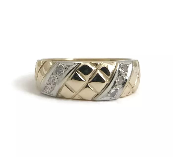 Vintage Two-Tone Diamond Crisscross Band Ring 14K Yellow Gold, 2.85 Grams (1 of 11)