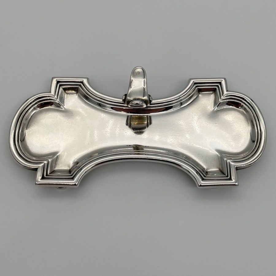 Early 18th Century Antique George II Silver Snuff Tray London 1727 John White: Title: Early 18th Century Antique George II Silver Snuff Tray London 1727 John White Description: A truly fine George II silver snuff tray shaped with elegant curvaceous ends and exquiste concaved des