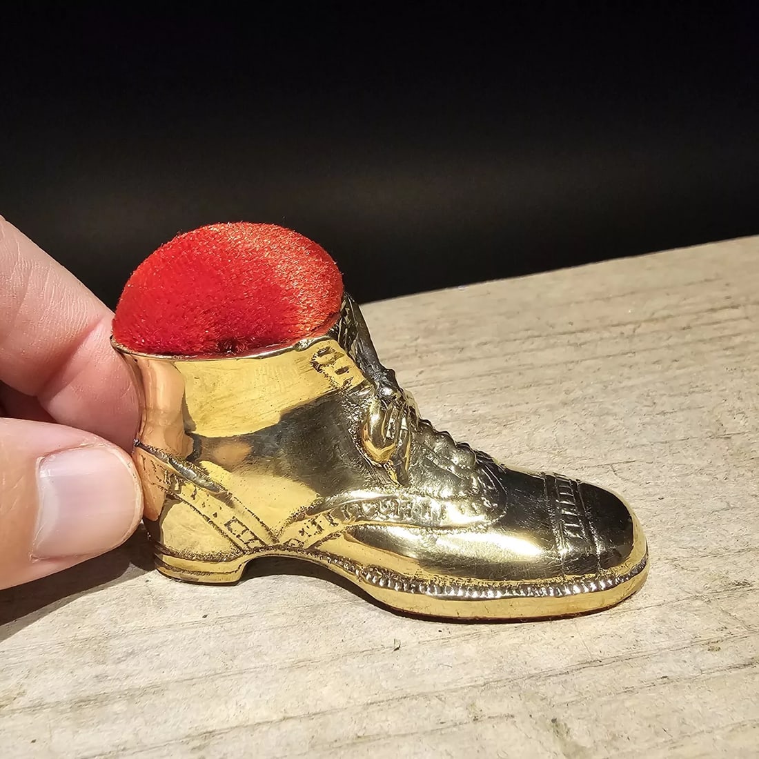 Miniature Brass Sewing Pin Cushion (1 of 11)