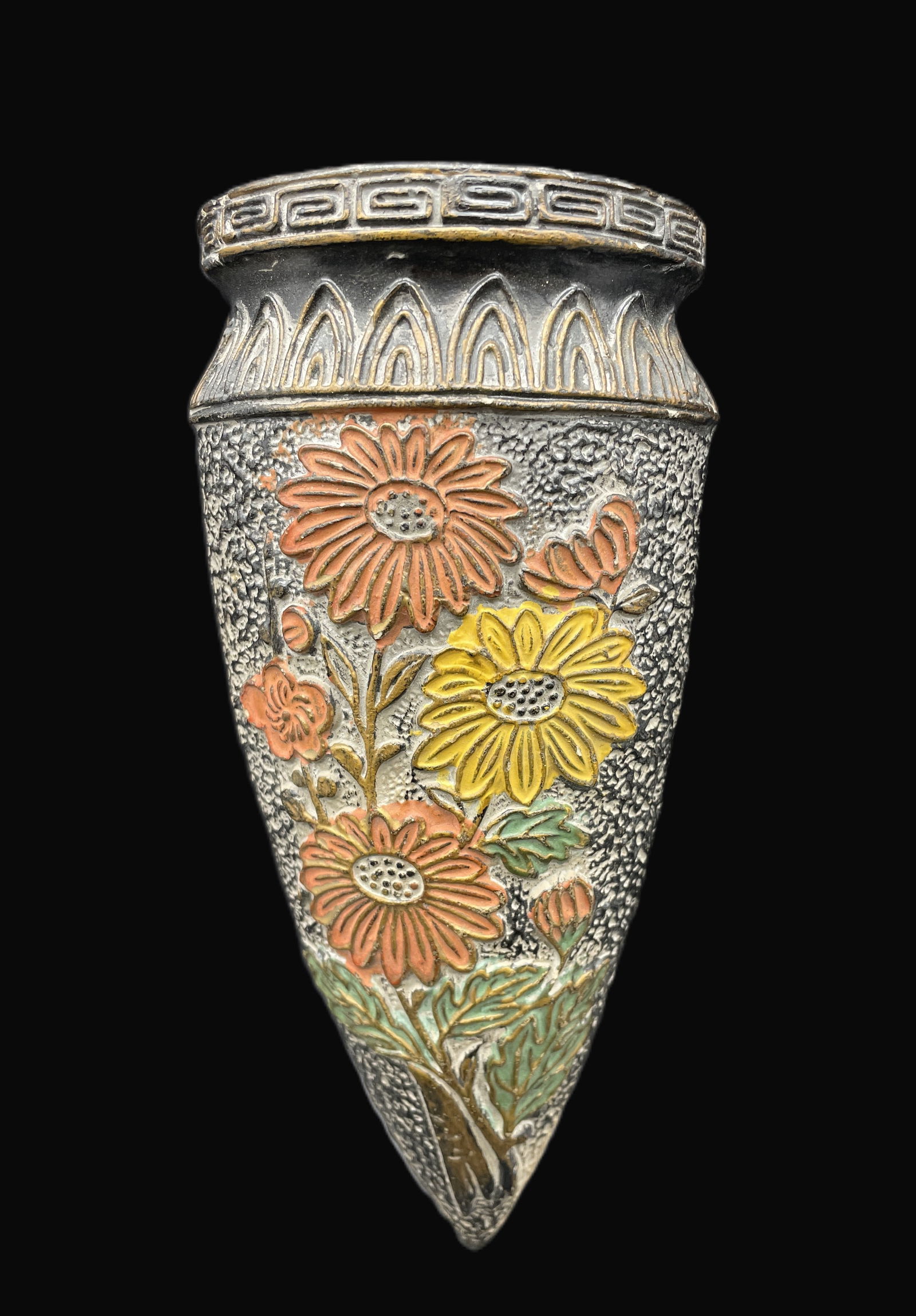 Vintage Tokanabe Japanese Pottery Wall Pocket Flower vase (1 of 8)