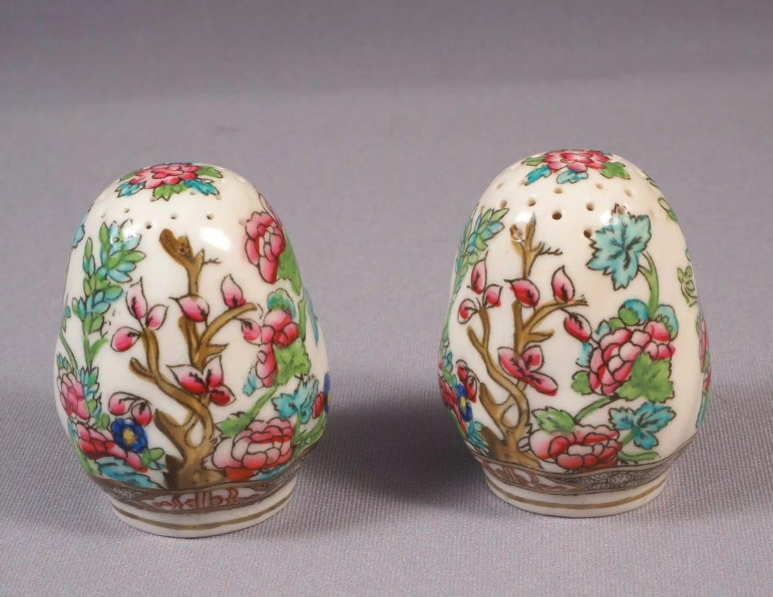 VINTAGE Coalport Indian Tree Salt Pepper Shakers set (1 of 4)