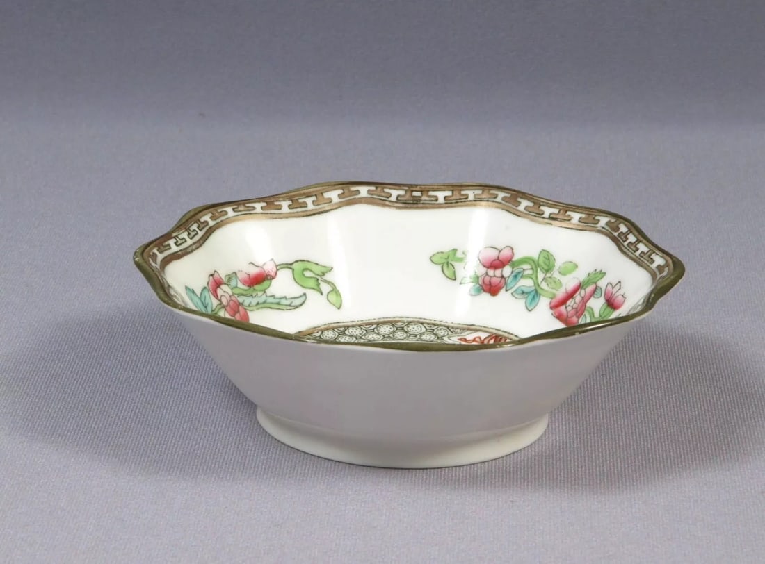 Coalport Indian Tree SCALLOPED Fruit Dessert Bowl Nappy England Multicolor (1 of 4)
