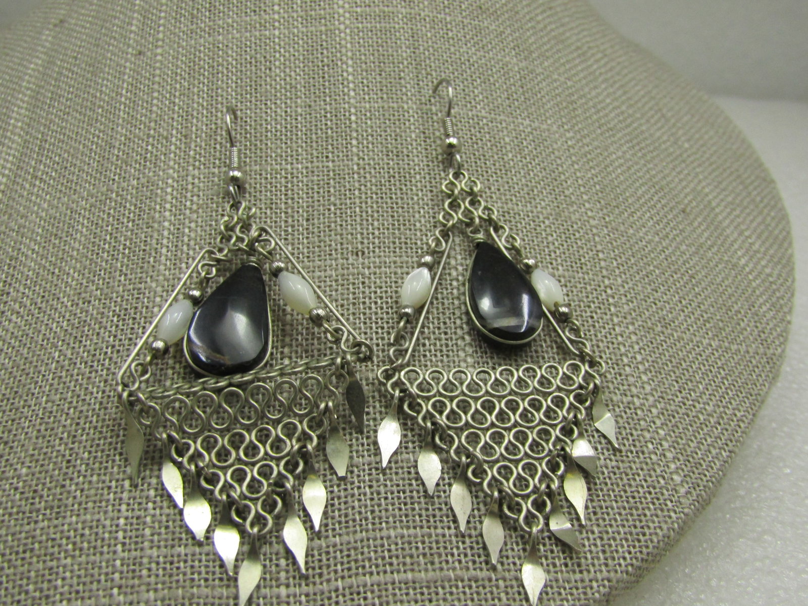 Vintage Southwestern Boho Agate MOP Earrings, 3.25 (1 of 5)