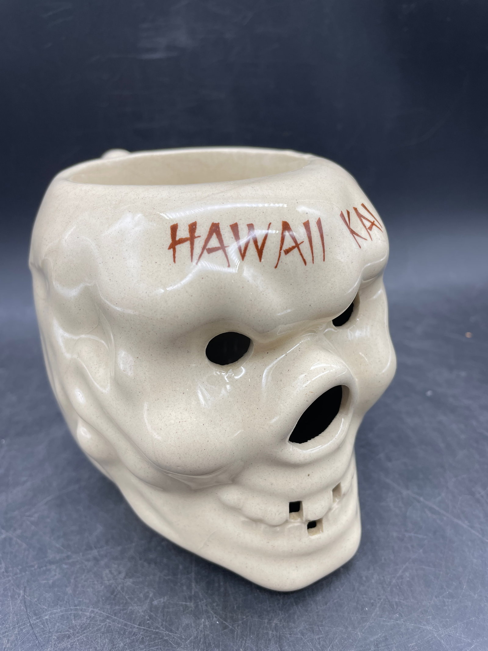 Vintage Hawaii Kai Skull Face Cup Mug Tiki OMC Japan Part Hollow Otagiri: Title: Vintage Hawaii Kai Skull Face Cup Mug Tiki OMC Japan Part Hollow Otagiri Date/Period: unknwon Dimension: Approx 4.5 x 5.5 Material: ceramic Additional Information: Vintage Hawaii Kai Skull Face