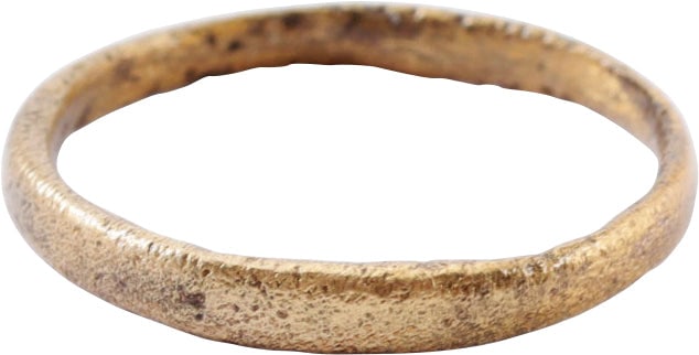 VIKING WOMAN’S WEDDING RING 10TH-11TH CENTURY AD (1 of 5)