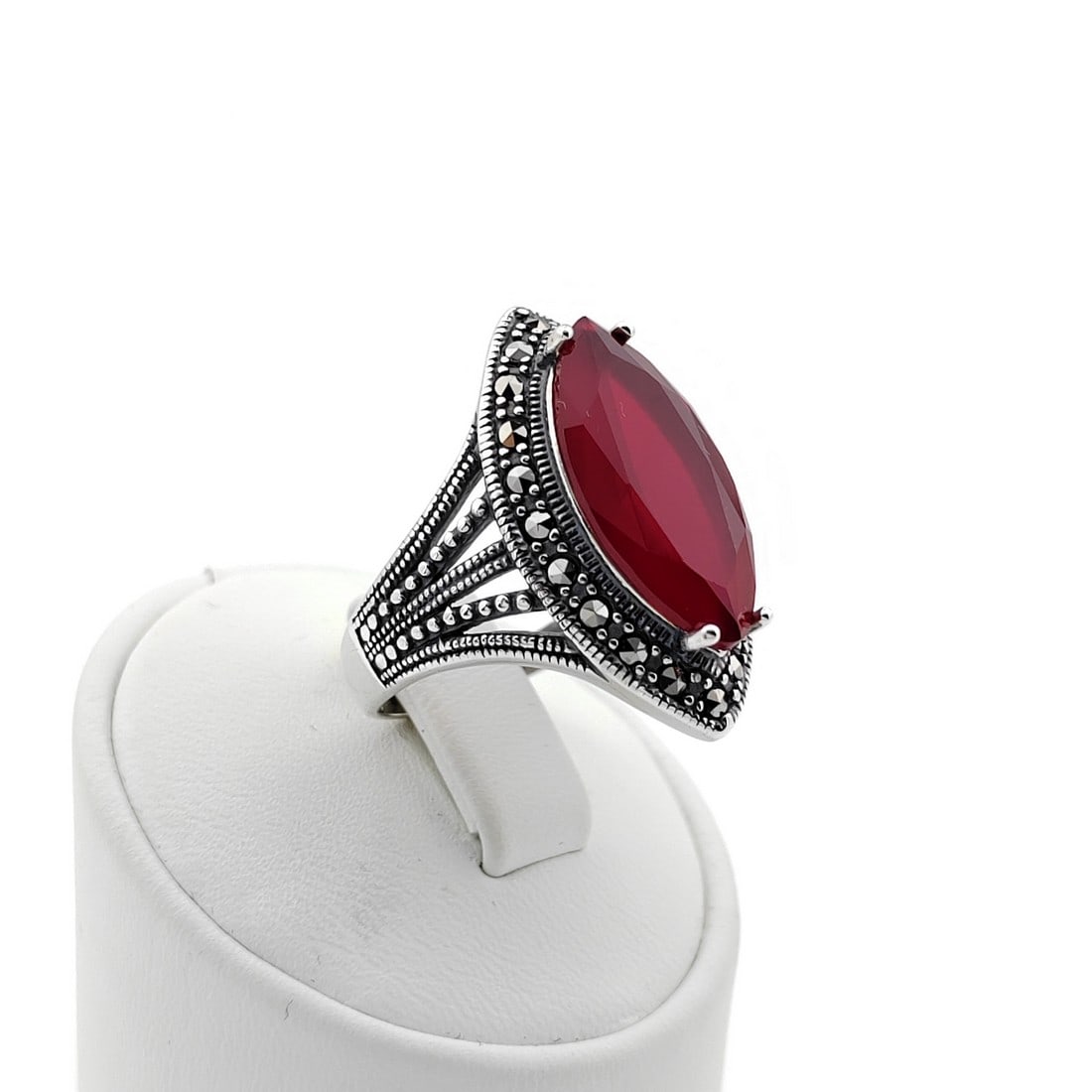 925 Silver Ladies Ring With Red Zircon and Marcasite (1 of 7)