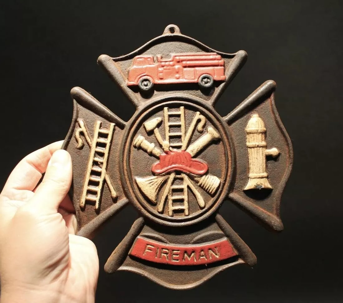 Cast Iron Fire Fighter Plaque Fire Mark Sign (1 of 6)