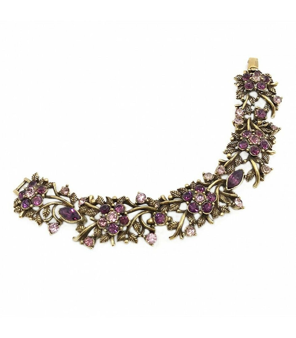 Coro Purple Flower Bracelet: Coro Purple Flower Bracelet Regular price $72.00 Sale price $72.00 Regular price Sale Sold out Unit price /per Default Title Error Quantity must be 1 or more Add to cart More payment options This item