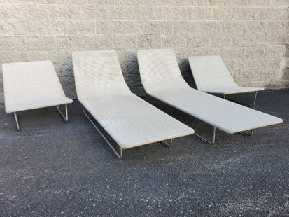 Vintage Modern Italian 2 Sand and 2 Surf Sun Loungers by Francesco Rota for Paola Lenti - Set of 4: *Vintage Modern Italian 2 Sand and 2 Surf Sun Loungers by Francesco Rota for Paola Lenti - Set of 4 Circa 21st Century 2 - Surf Sun Loungers Surf designed by Francesco Rota for Paola Lenti is a beauti